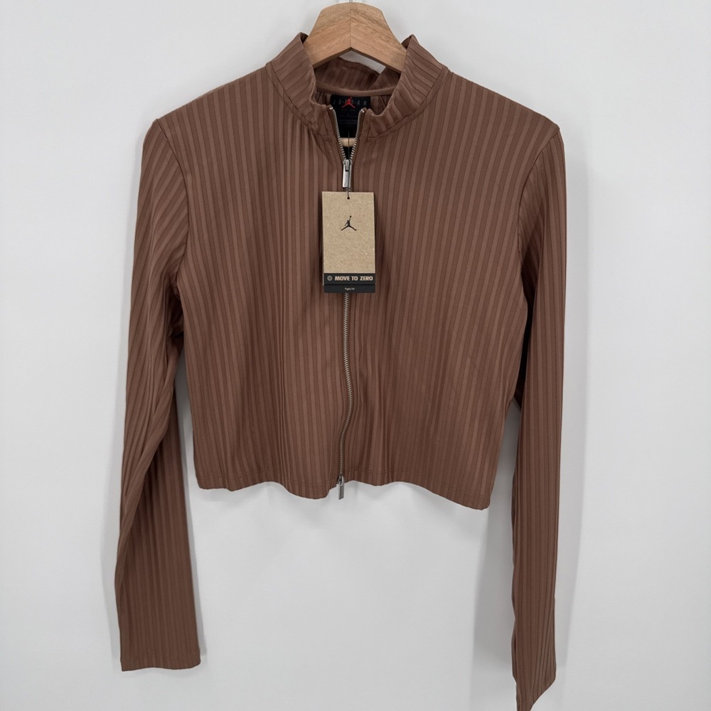 Nike Jordan Women's Long Sleeve Cropped Full Zip Top Size Large Sporty Stretch